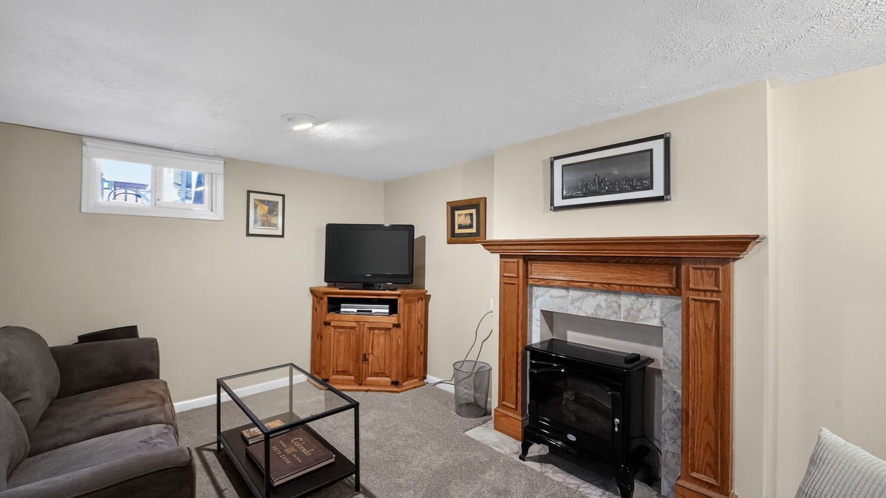 Photo of Livingroom in Washington Park West