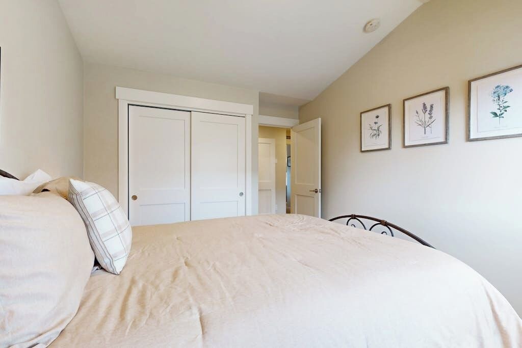 Photo of Bedroom in Gypsum