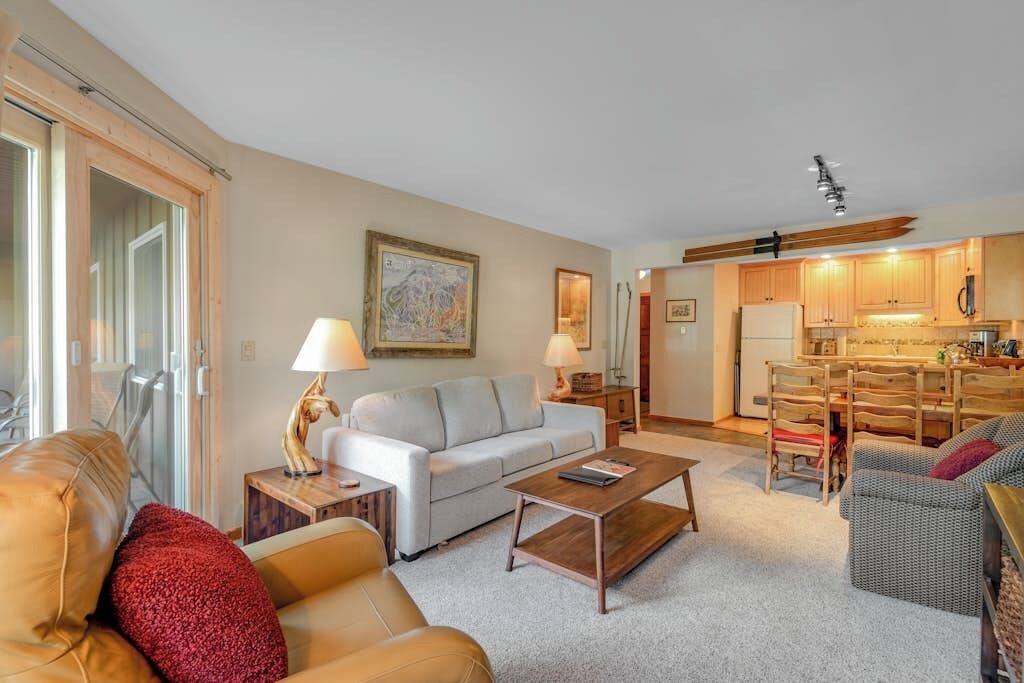 Photo of Livingroom in Copper Mountain Village