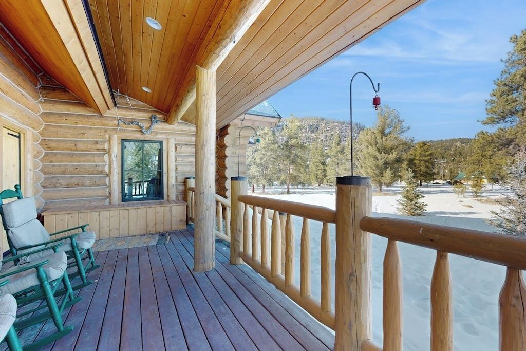 Photo of Patio Balcony in South Fork
