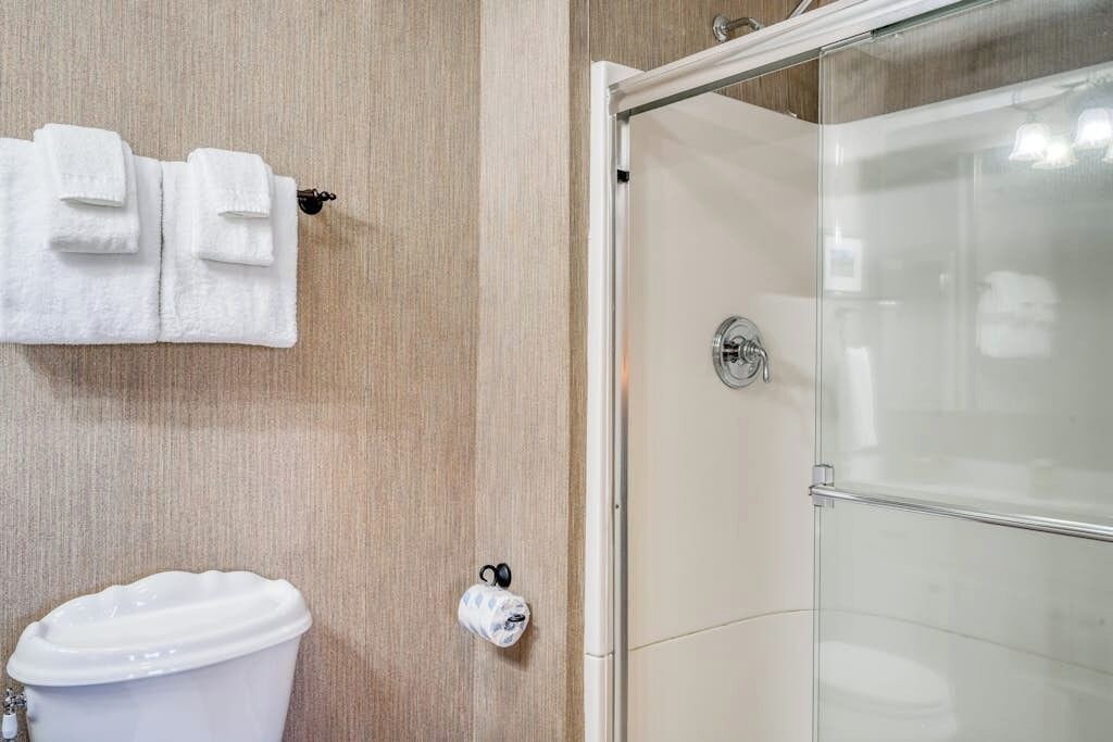 Photo of Bathroom in South Fork