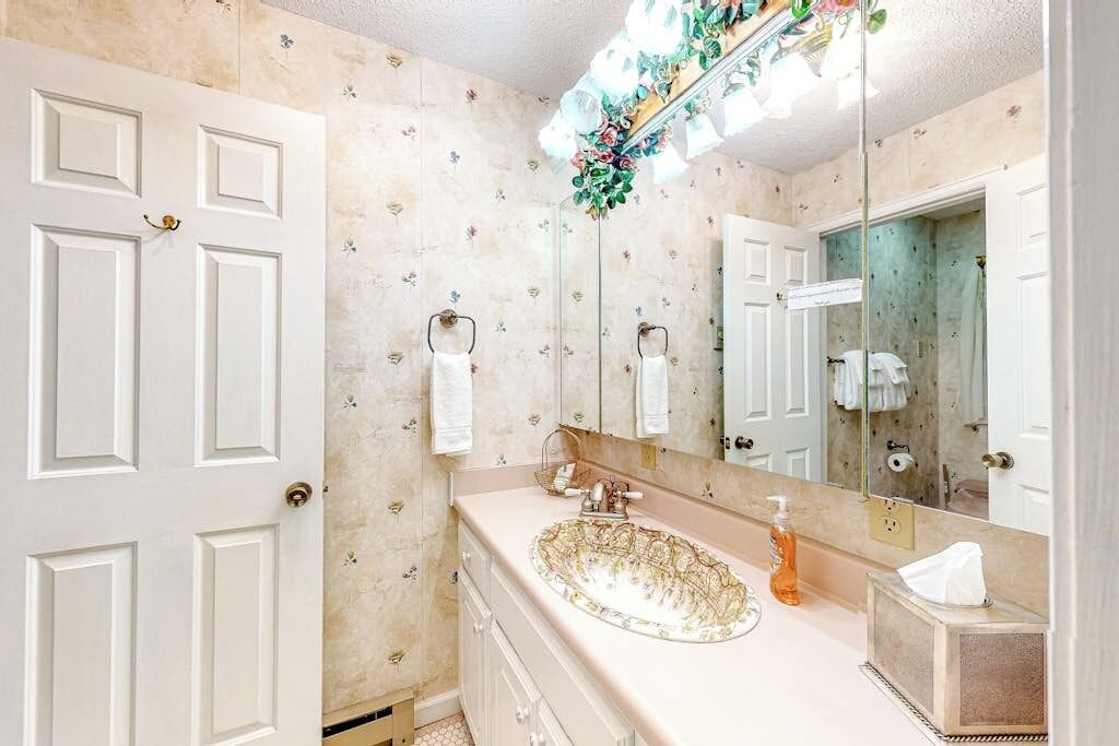 Photo of Bathroom in South Fork