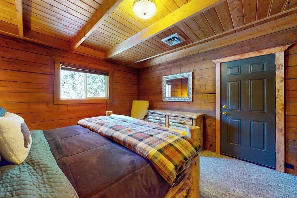 Photo of Bedroom in Rivers Edge
