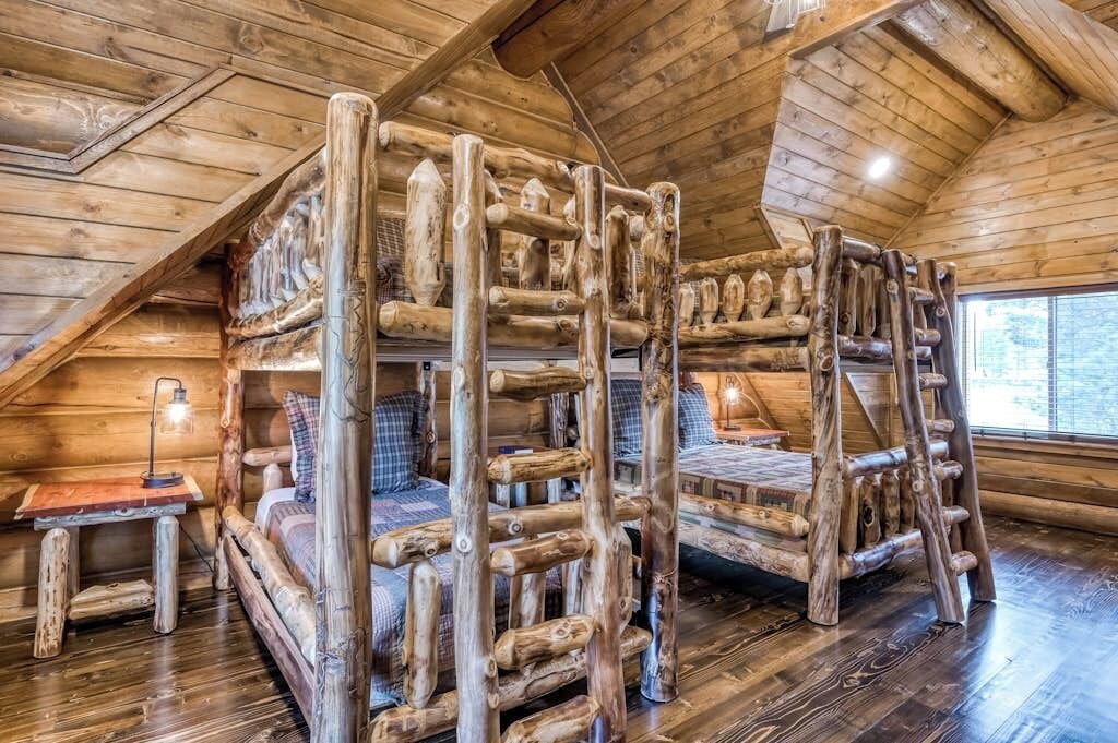 Photo of Bedroom in South Fork
