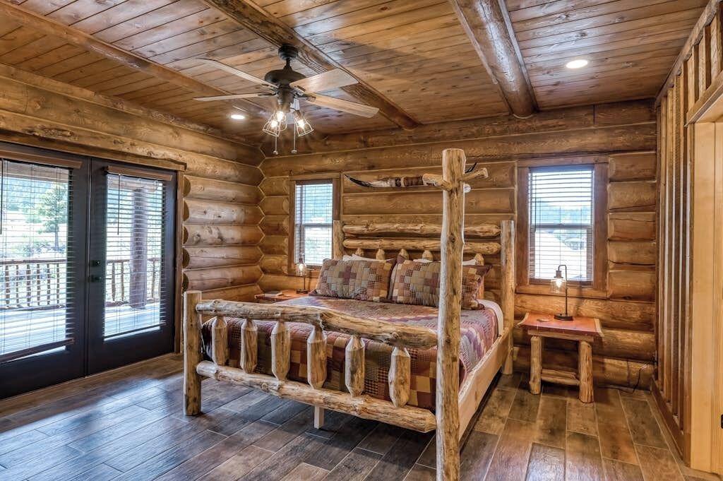 Photo of Bedroom in South Fork