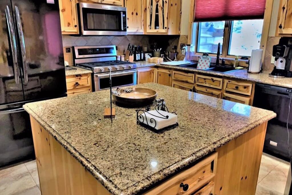 Photo of Kitchen in South Fork