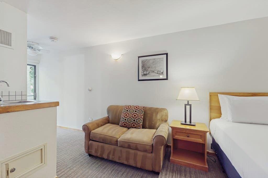 Photo of Livingroom in West End