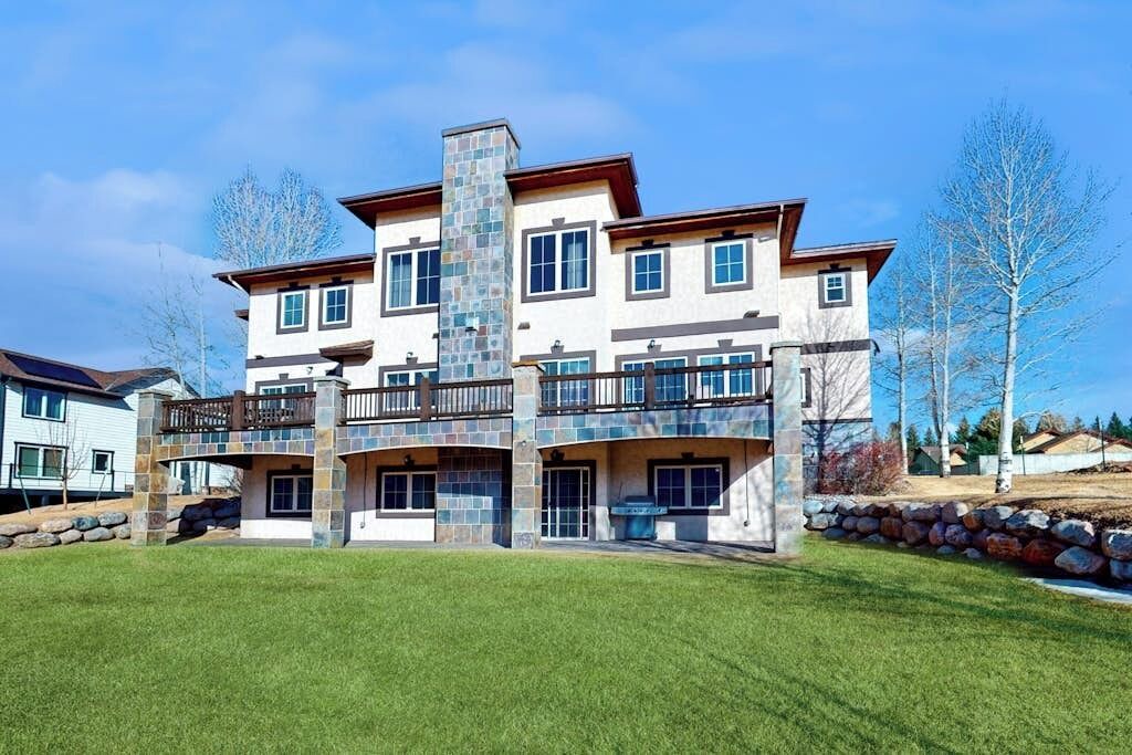 Photo of Outdoor in Gypsum