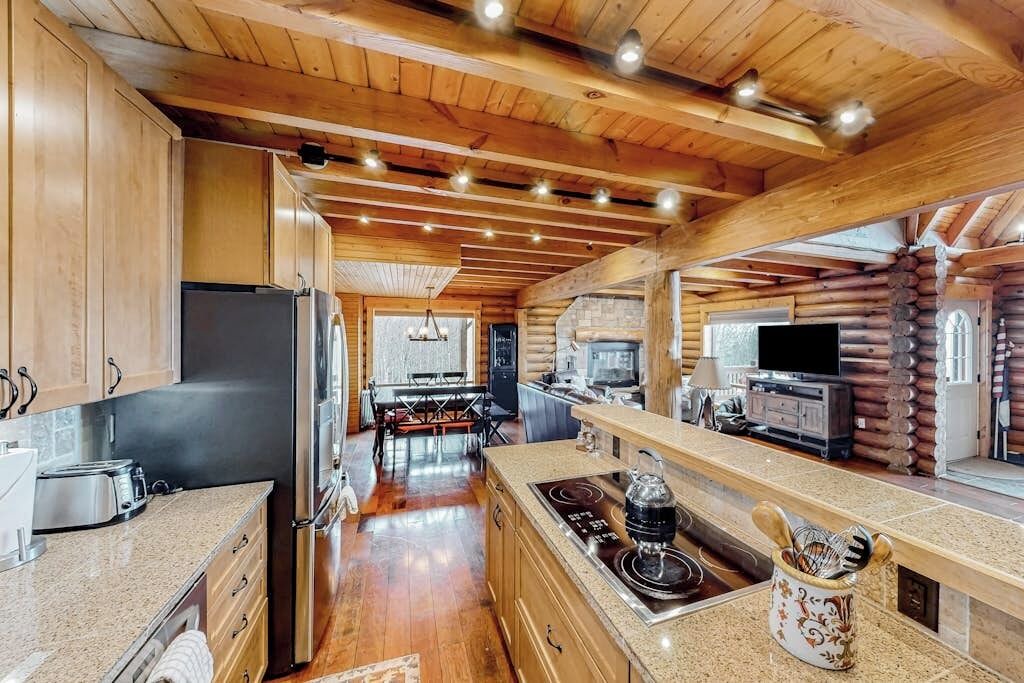 Photo of Kitchen in Warm Springs
