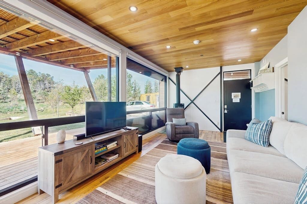 Photo of Livingroom in Carbondale