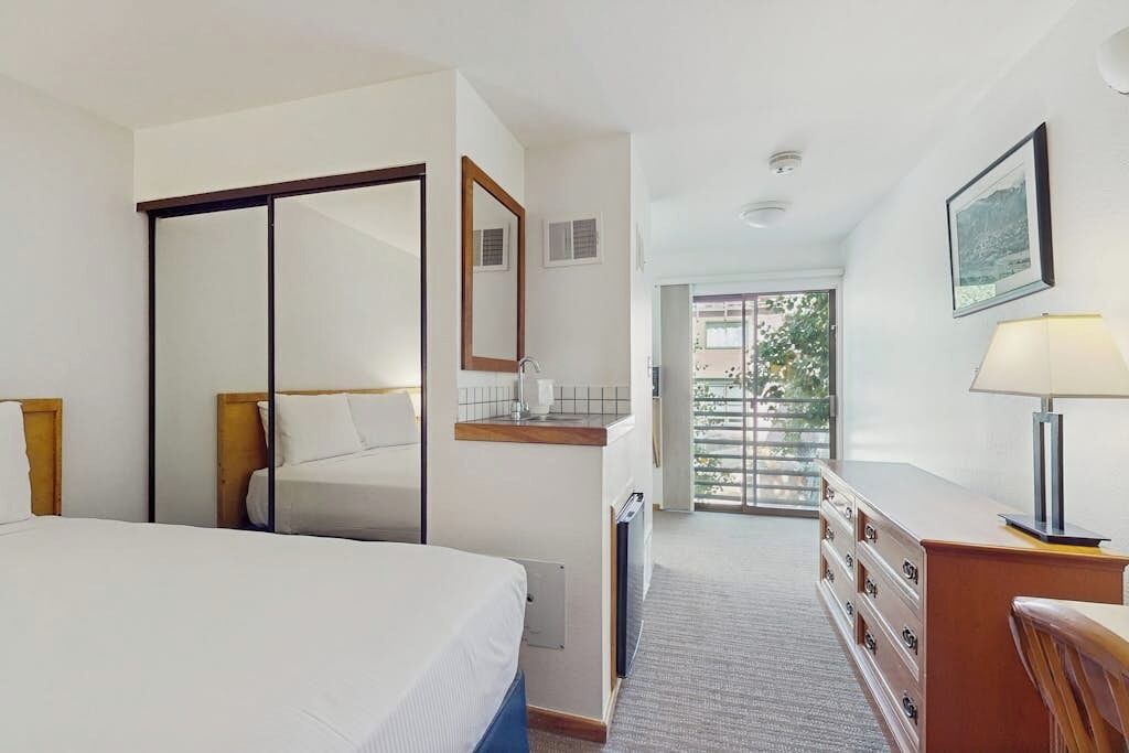 Photo of Bedroom in West End