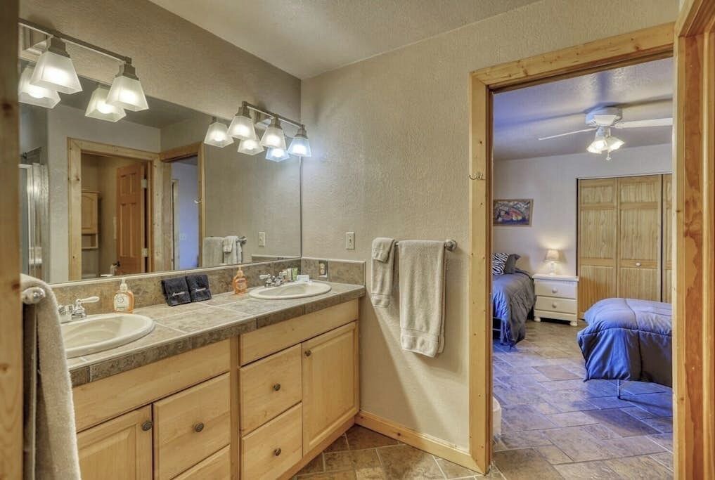 Photo of Bathroom in Del Norte