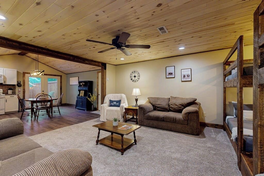 Photo of Livingroom in Del Norte