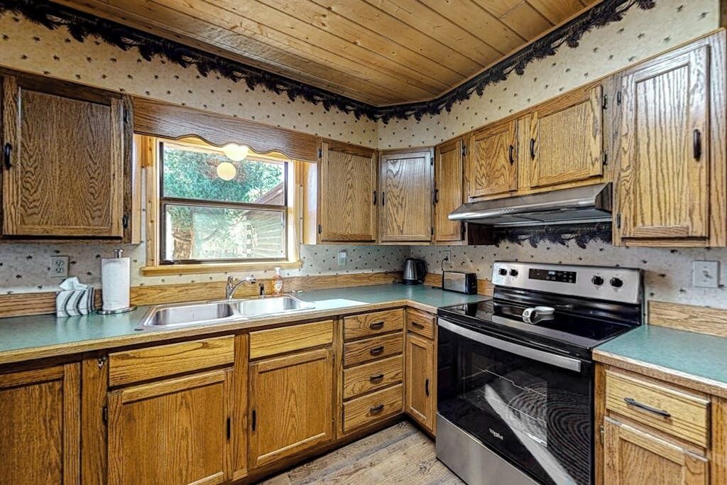 Photo of Kitchen in South Fork