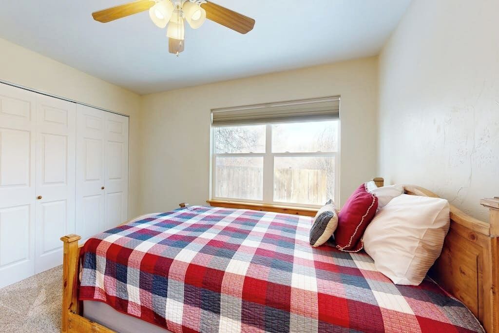 Photo of Bedroom in Gunnison