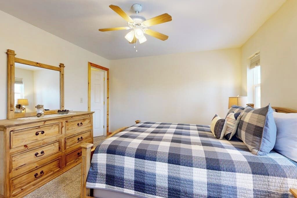 Photo of Bedroom in Gunnison