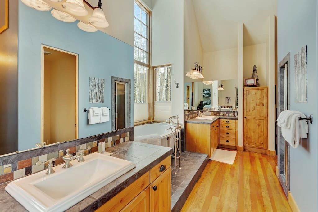 Photo of Bathroom in Mount Crested Butte