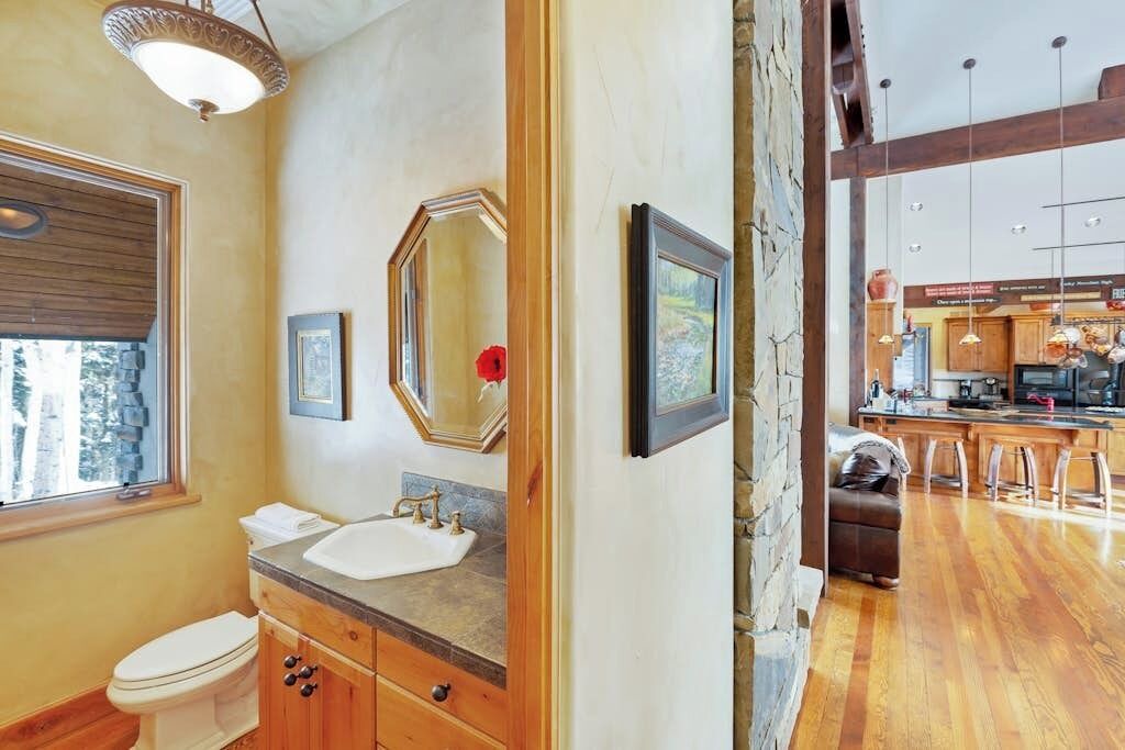 Photo of Bathroom in Mount Crested Butte