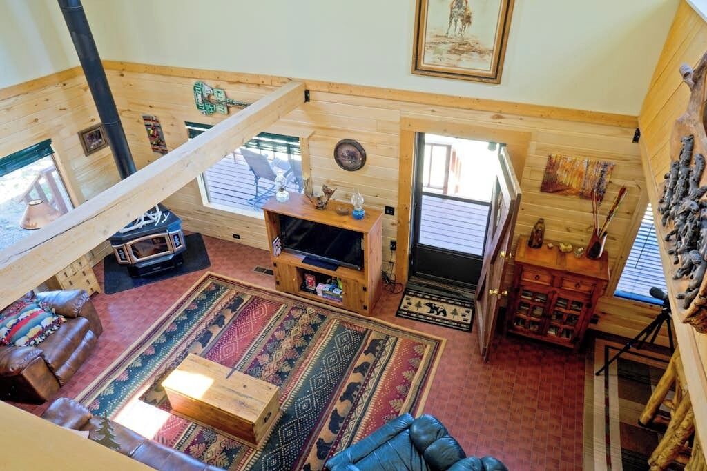 Photo of Livingroom in Alpine Village