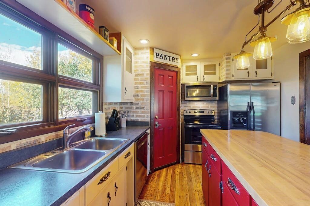 Photo of Kitchen in Del Norte