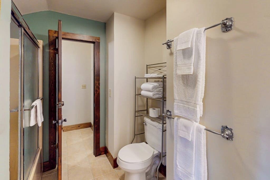 Photo of Bathroom in Del Norte