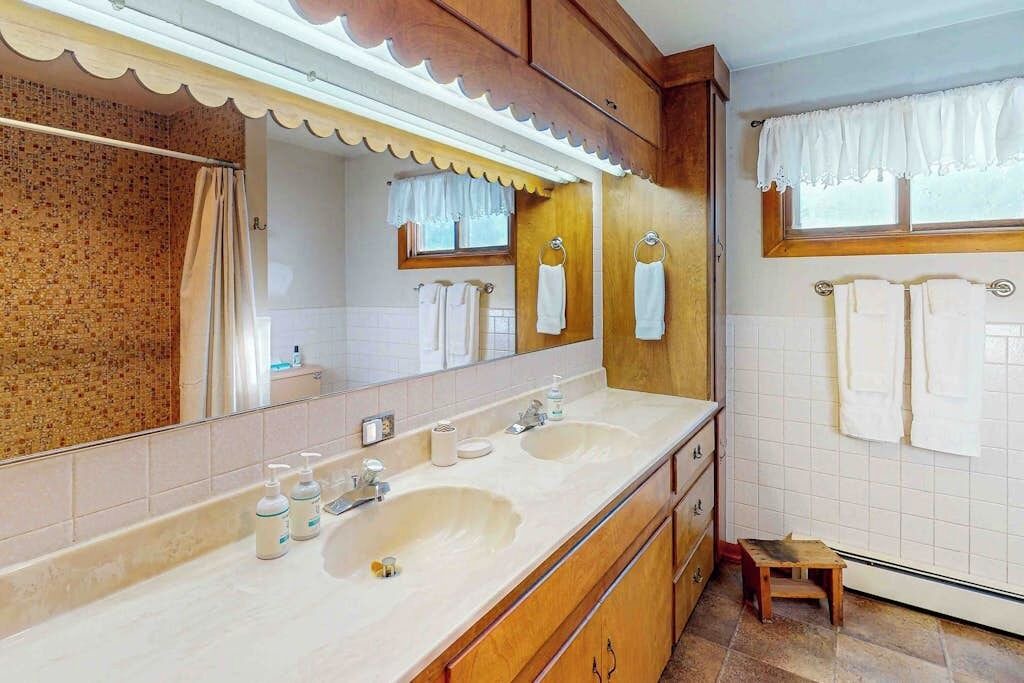 Photo of Bathroom in South Fork
