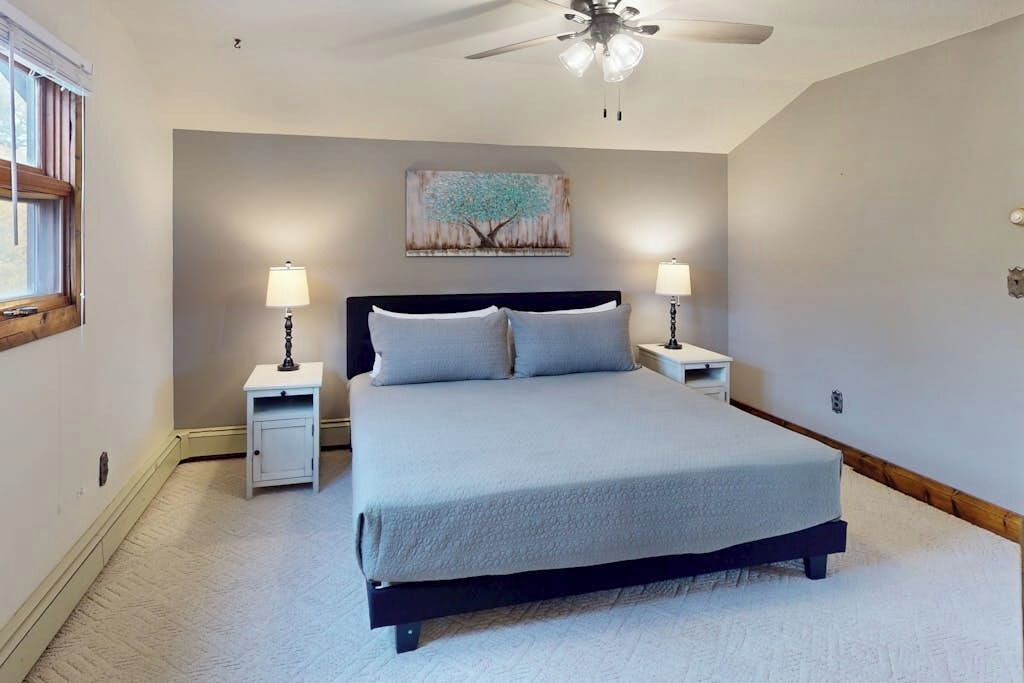 Photo of Bedroom in Del Norte