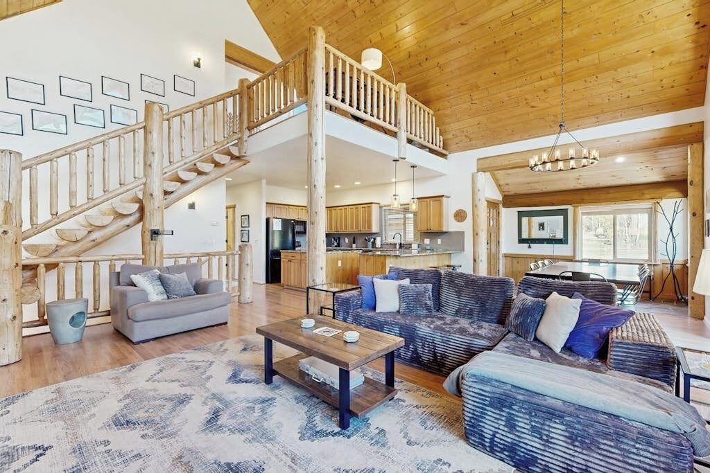 Photo of Livingroom in San Juan River Village