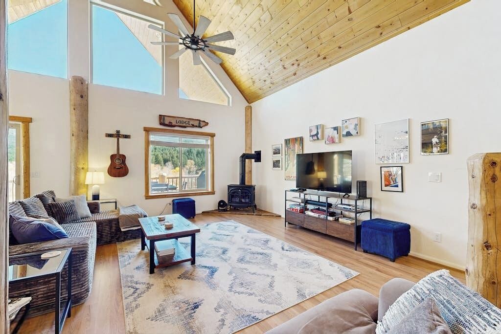 Photo of Livingroom in San Juan River Village