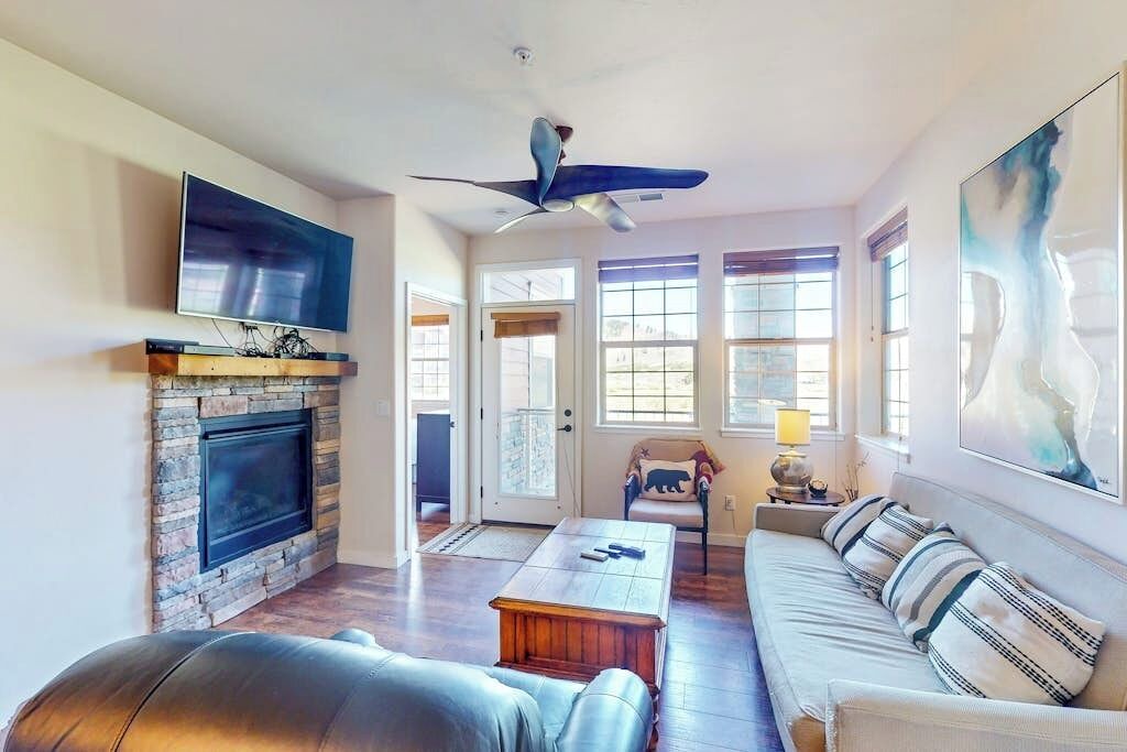 Photo of Livingroom in Silvercreek