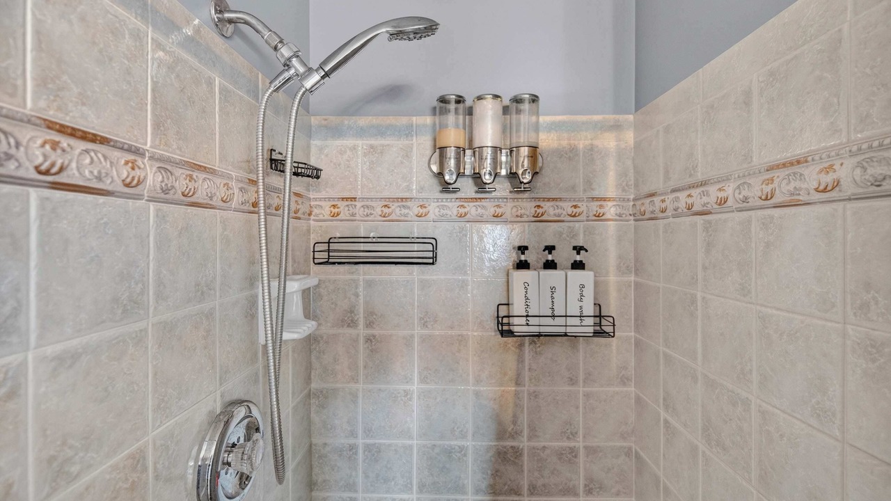 Photo of Bathroom in Security-Widefield