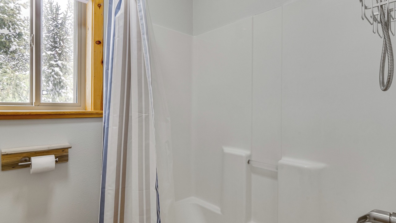 Photo of Bathroom in Park County