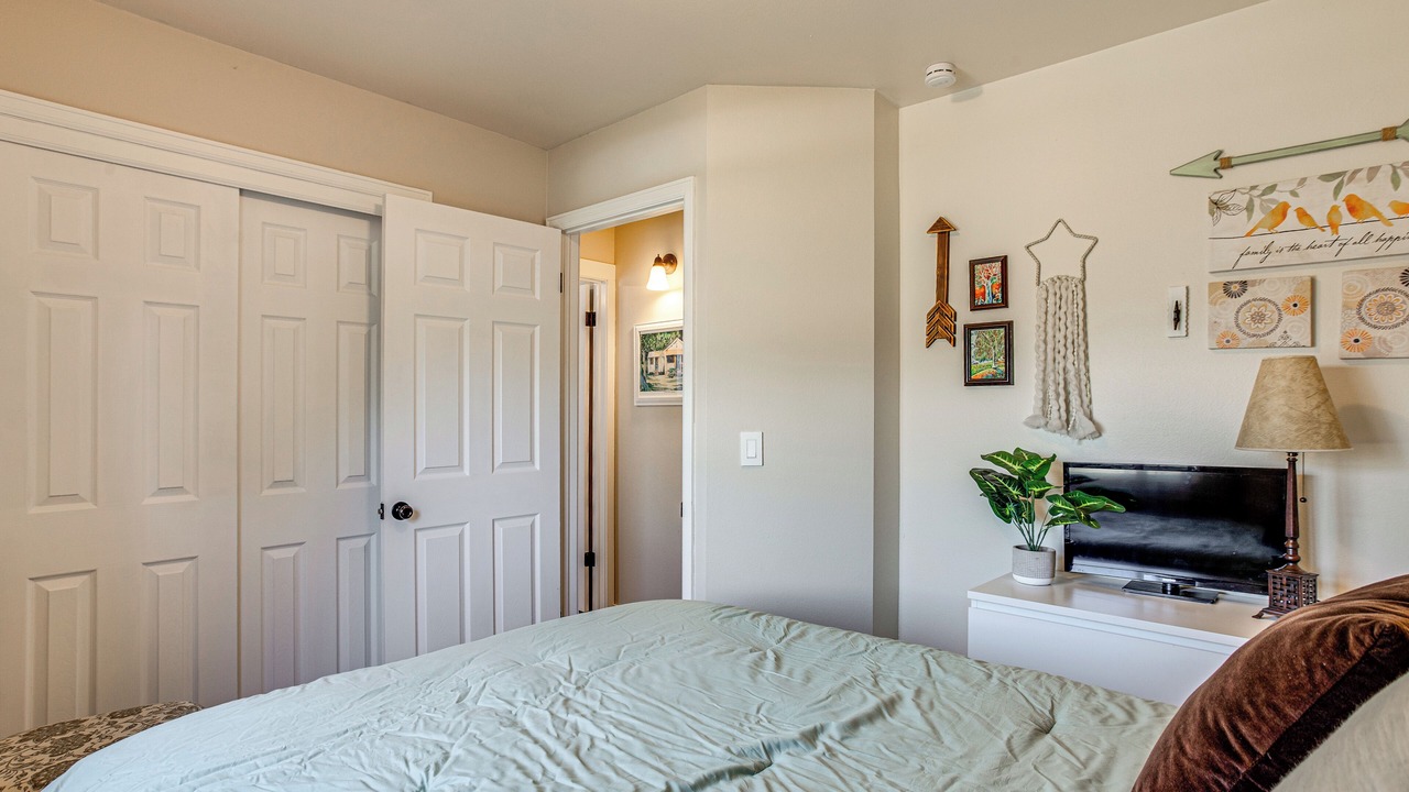 Photo of Bedroom in Louviers