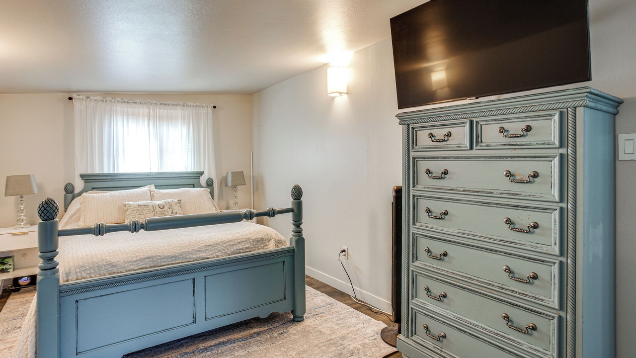 Photo of Bedroom in Louviers