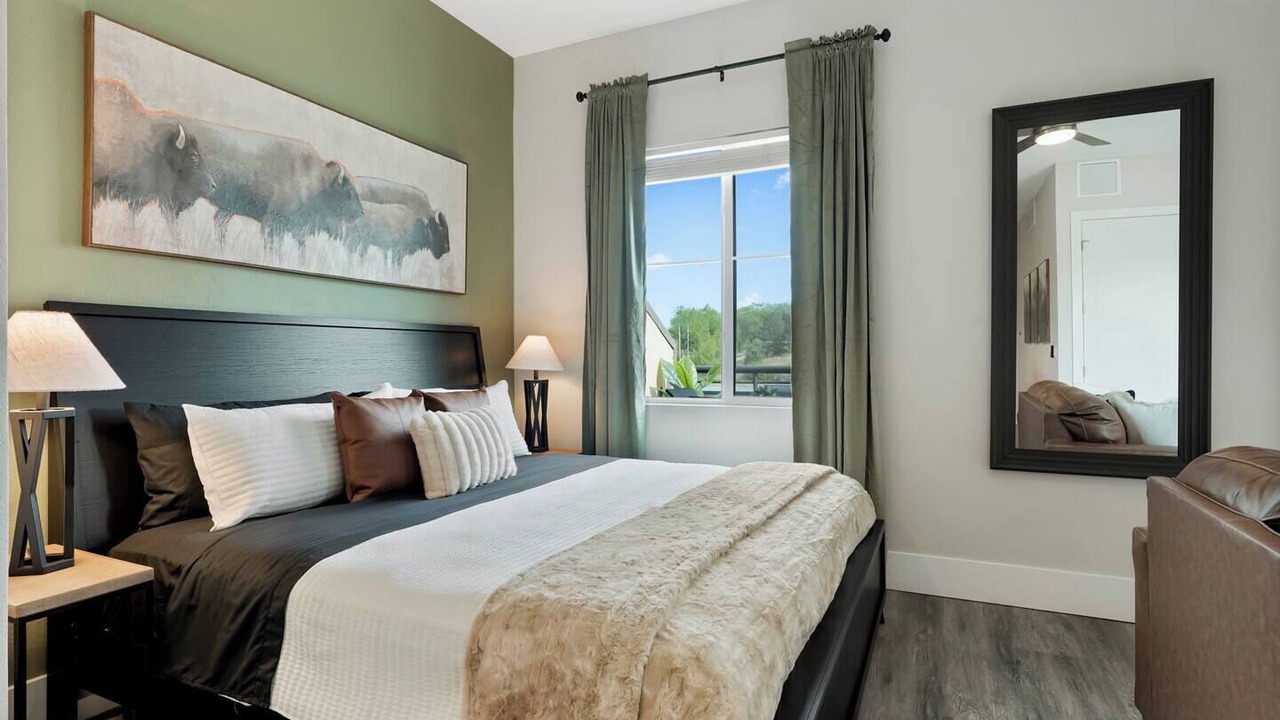 Photo of Bedroom in Golden