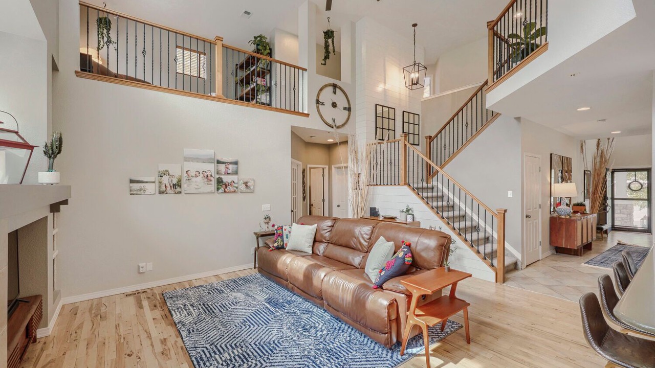 Photo of Livingroom in The Meadows