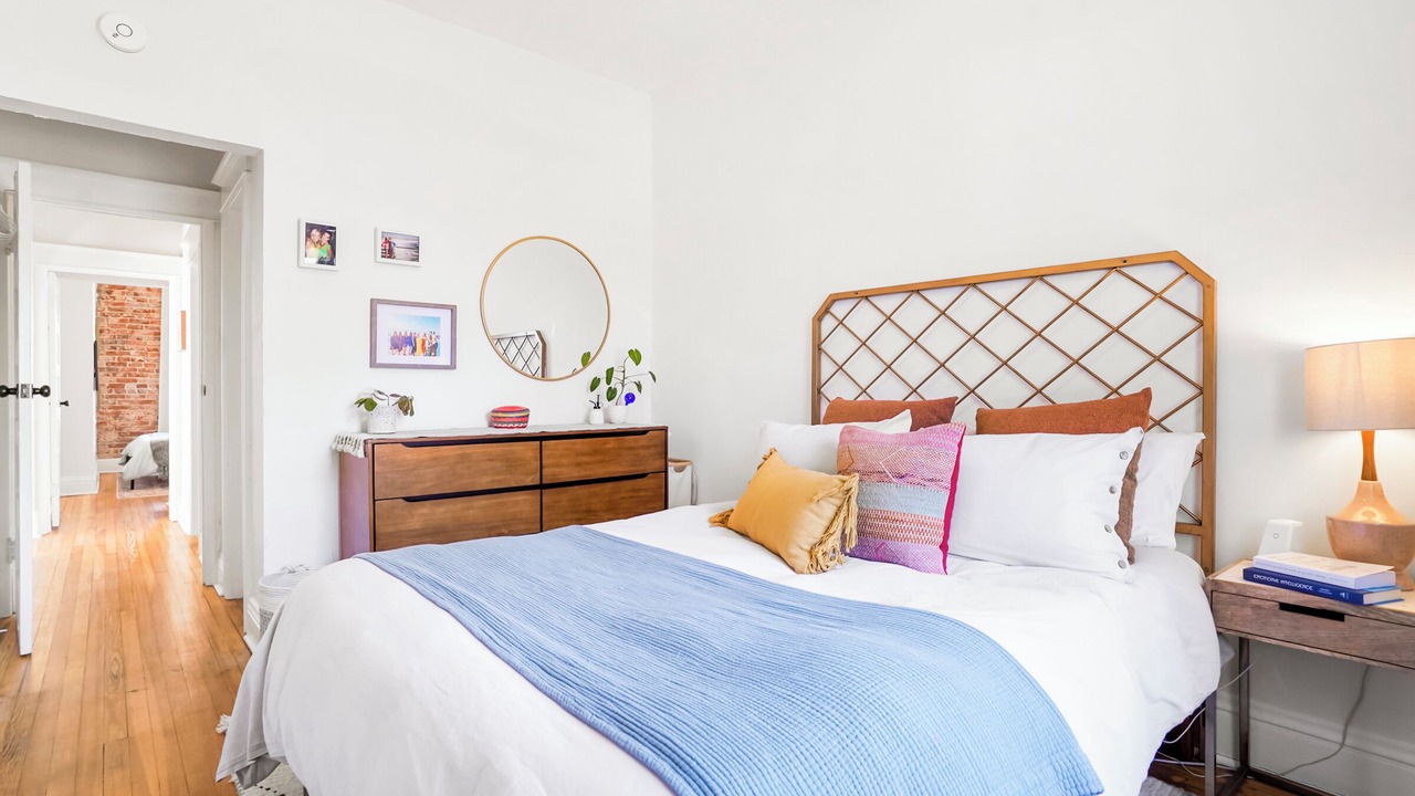 Photo of Bedroom in Cole