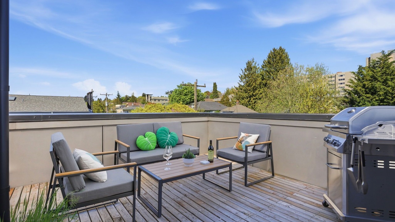 Photo of Outdoor in Capitol Hill