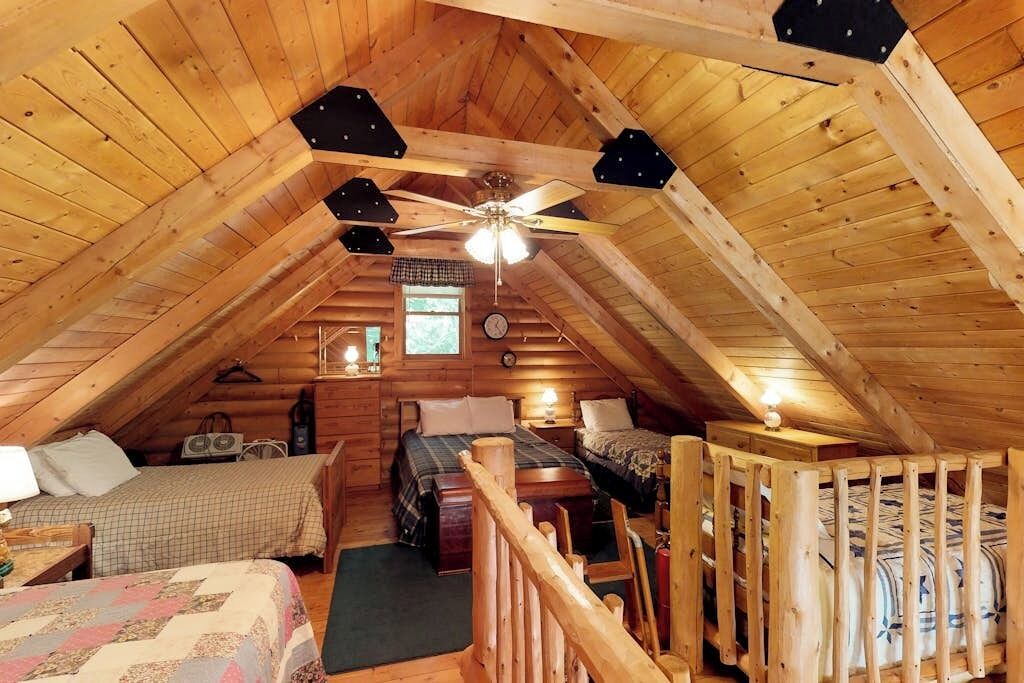 Photo of Bedroom in Rockwood