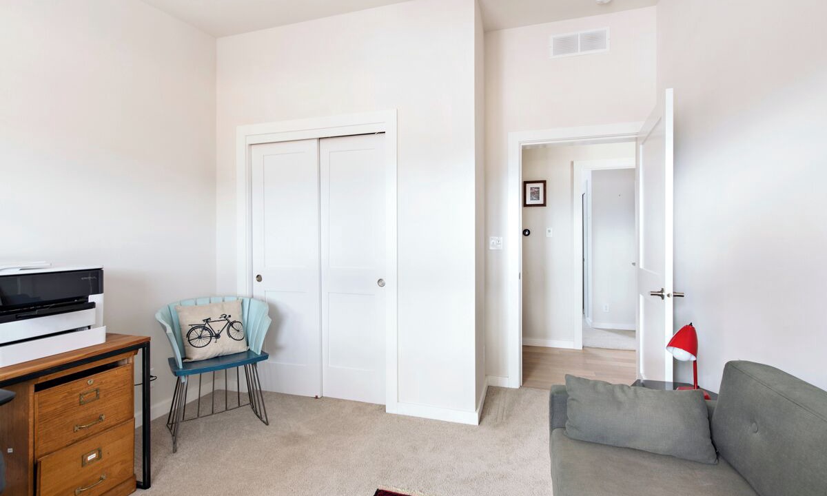 Photo of Livingroom in Missouri Heights