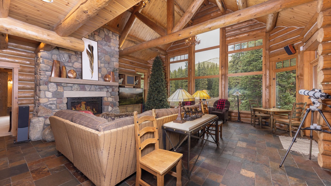 Photo of Livingroom in Breckenridge