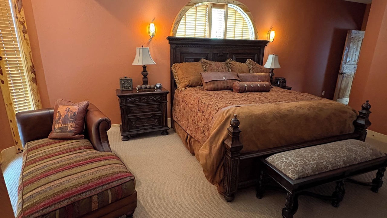 Photo of Bedroom in Whitepine