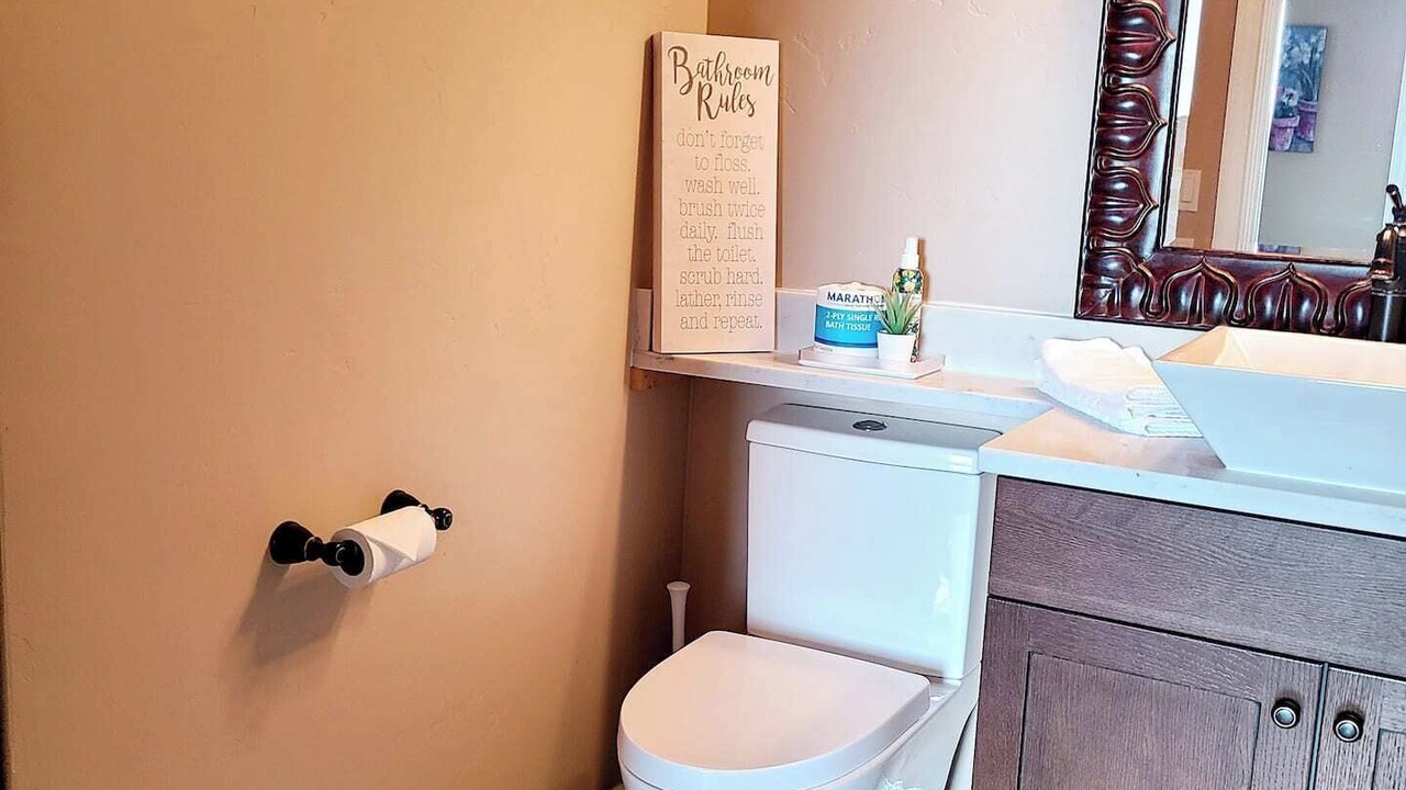 Photo of Bathroom in Silt