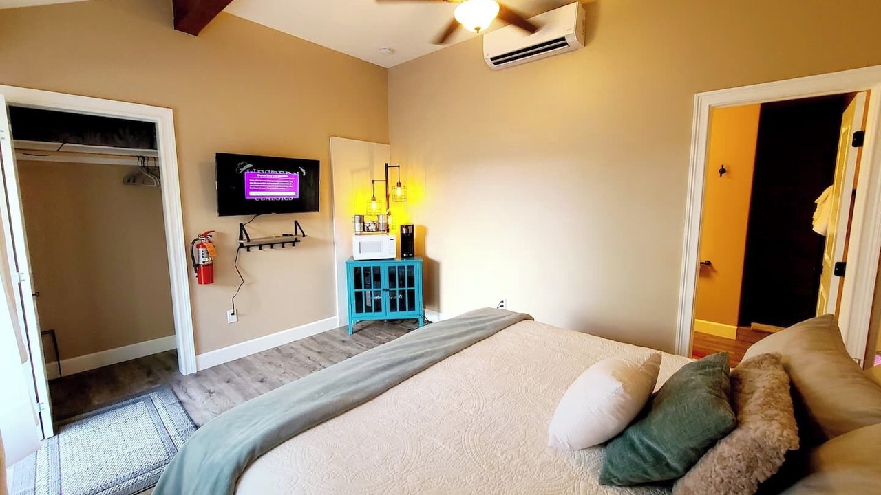 Photo of Bedroom in Silt