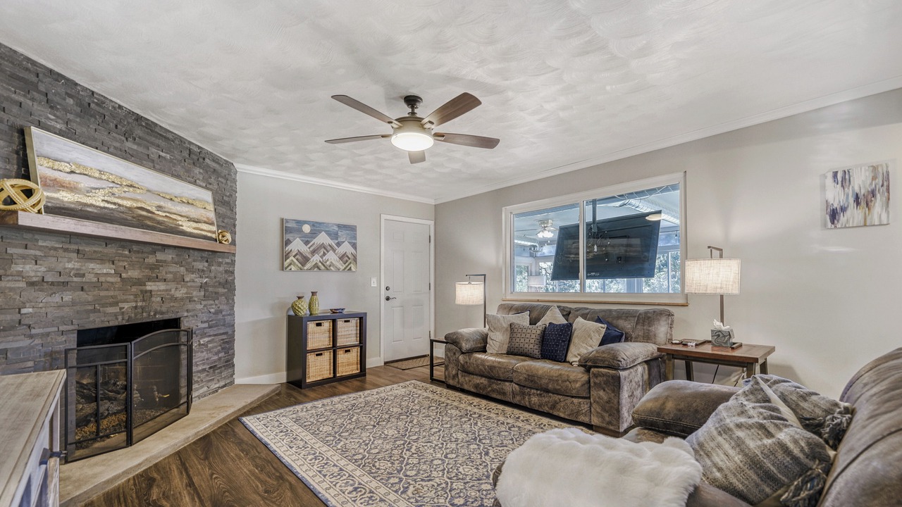 Photo of Livingroom in Littleton