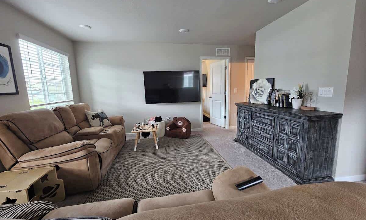 Photo of Livingroom in Castle Rock