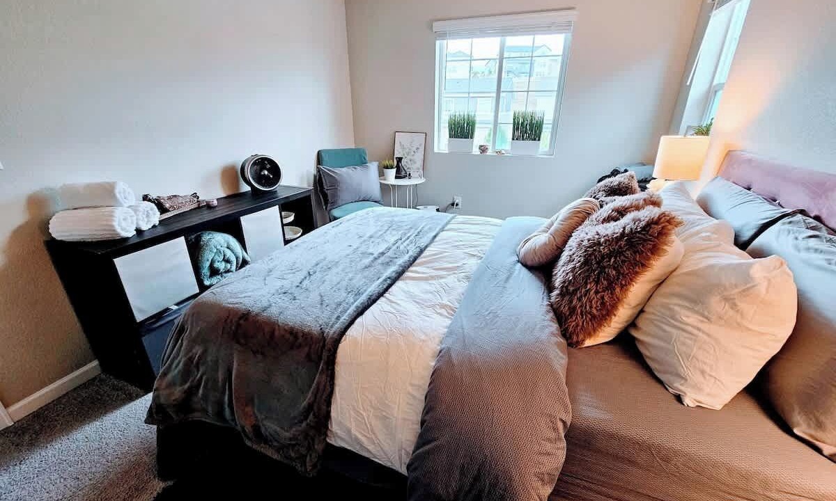 Photo of Bedroom in Castle Rock