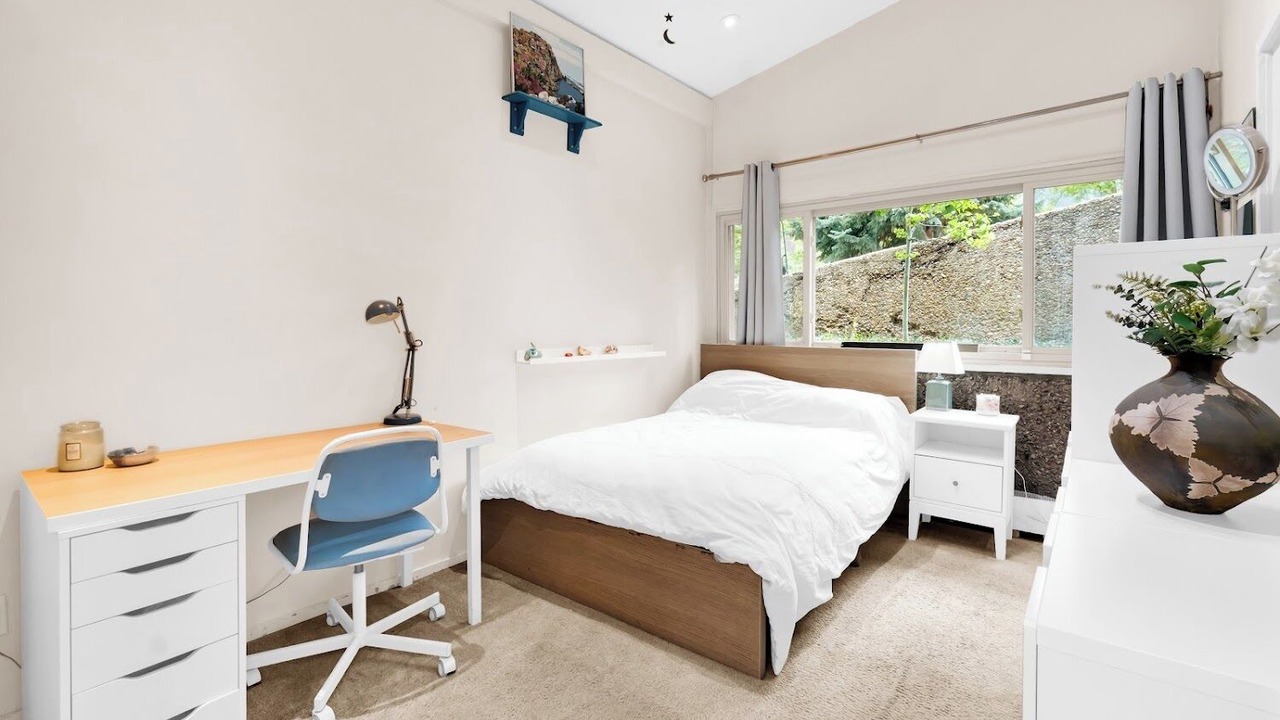 Photo of Bedroom in Downtown