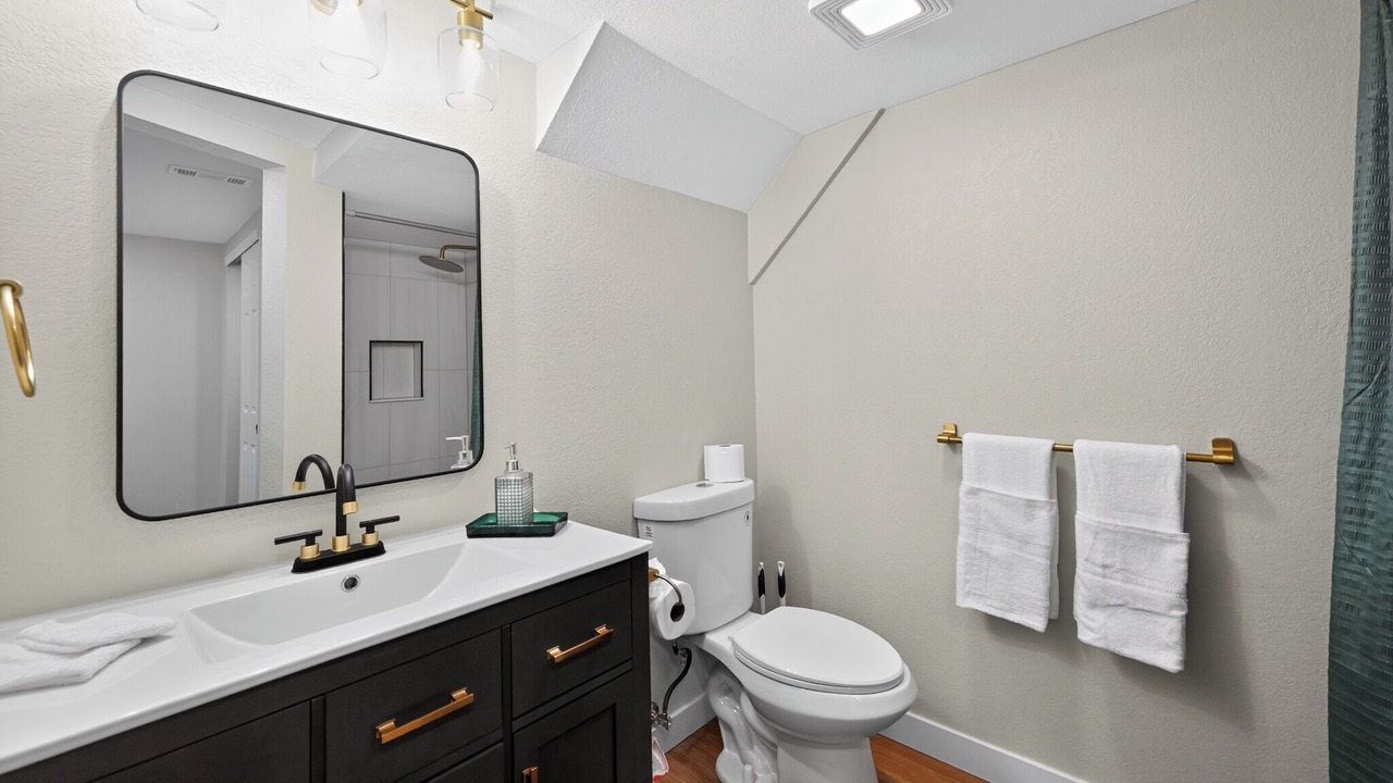 Photo of Bathroom in Aurora