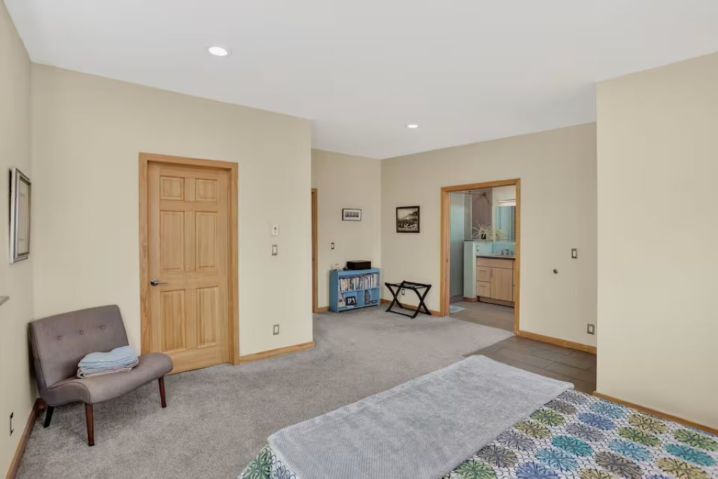 Photo of Bedroom in Martin Acres